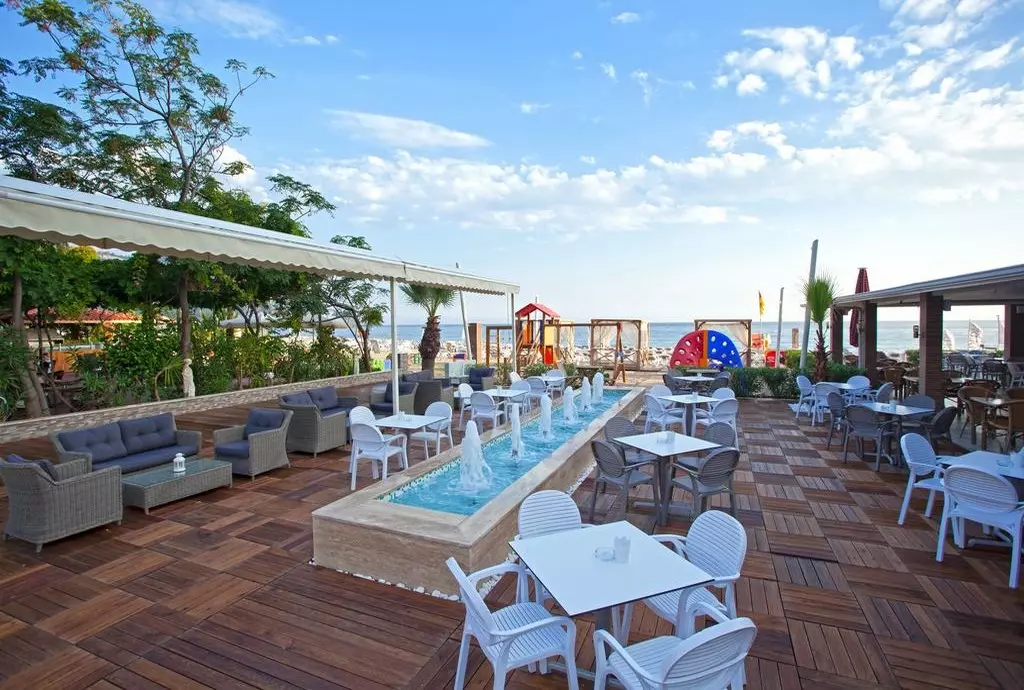 xperia saray beach alanya_shabavizparvaz_07.jpg